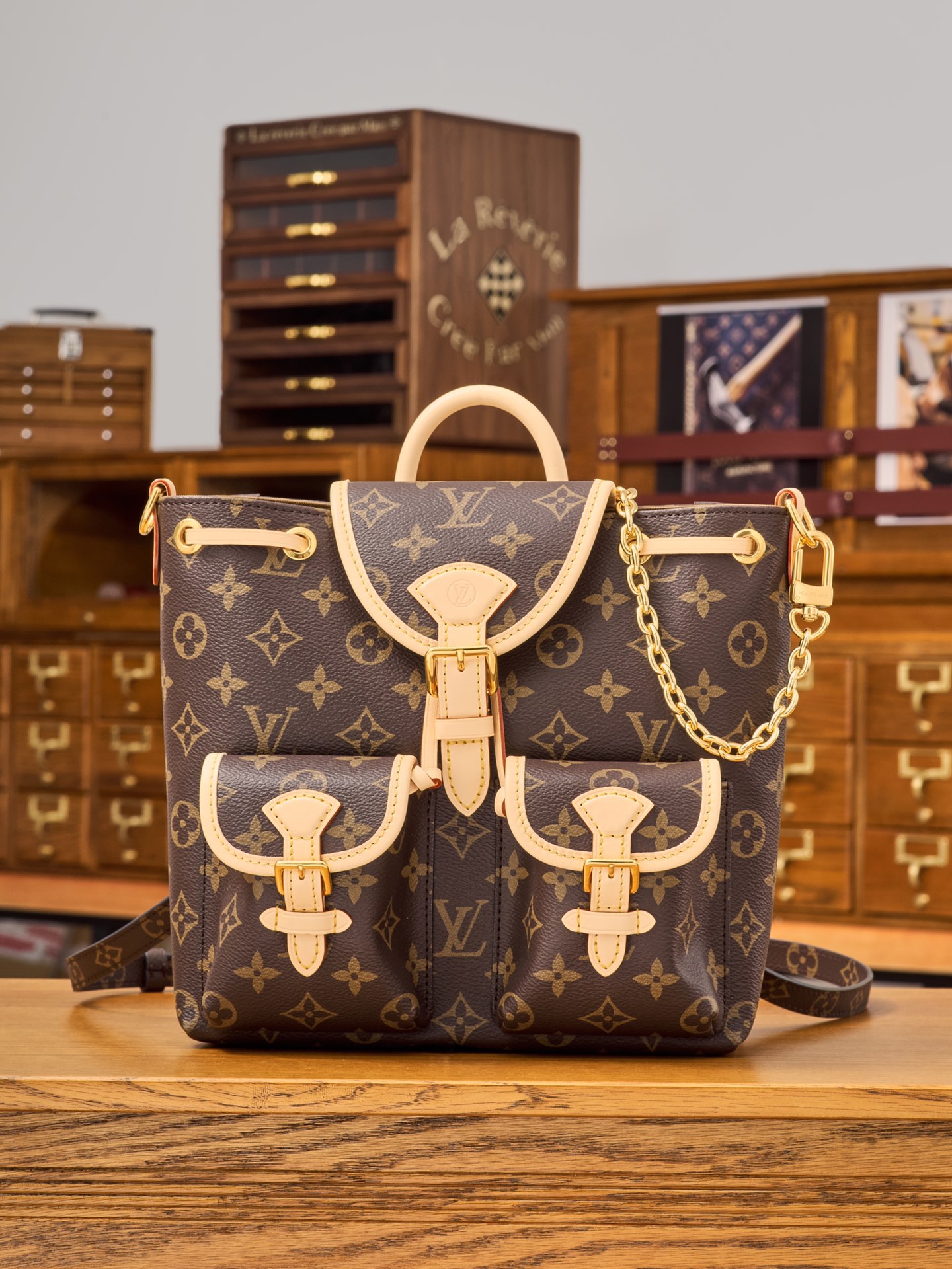 루이비통 Louis Vuitton M46932 Excursion PM Monogram Canvas 23CM