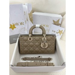 디올 Dior Medium Lady D-Joy Bag Tea-brown 26cm