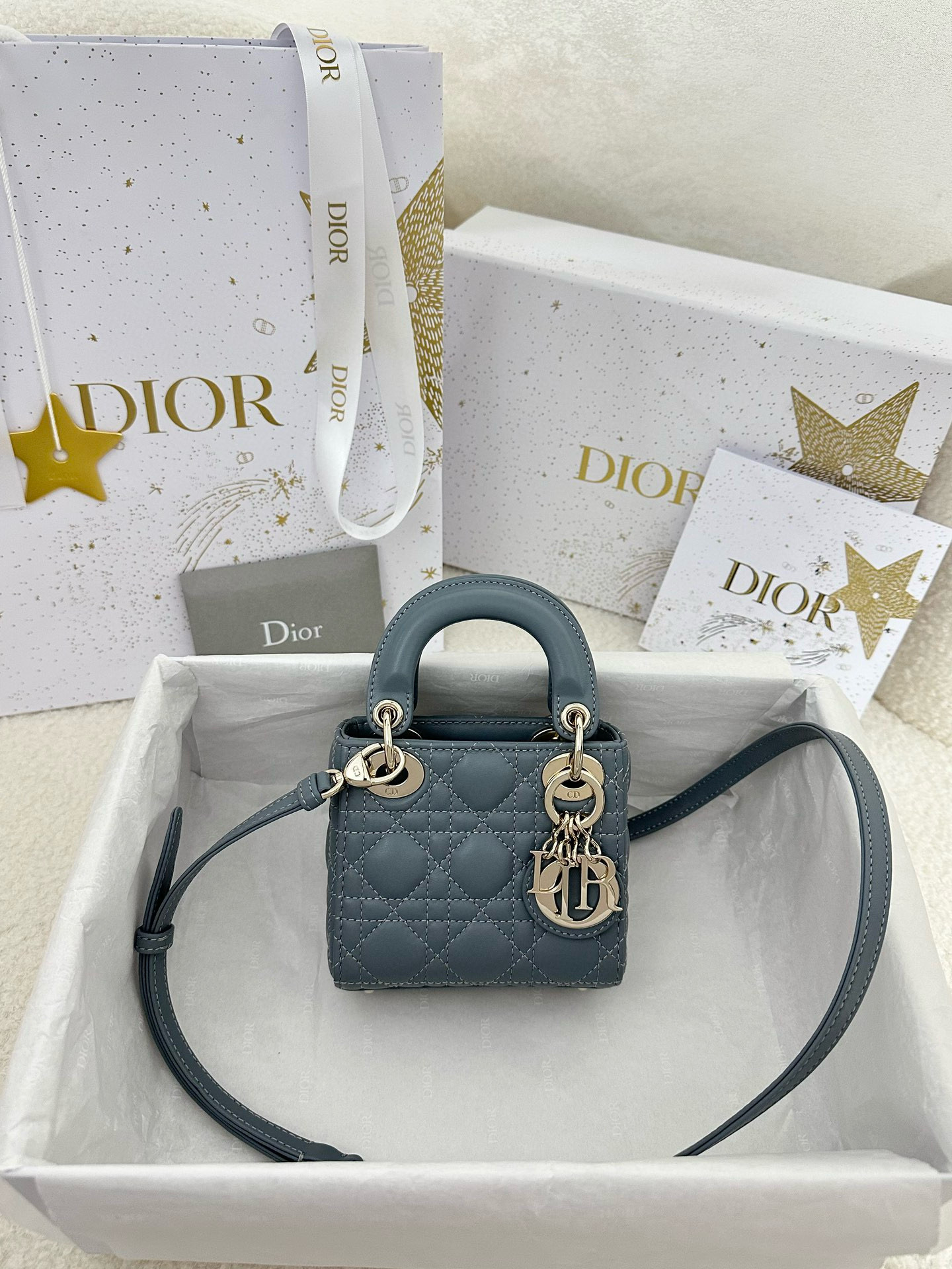 디올 Dior Lady Dior Micro Bag Blue