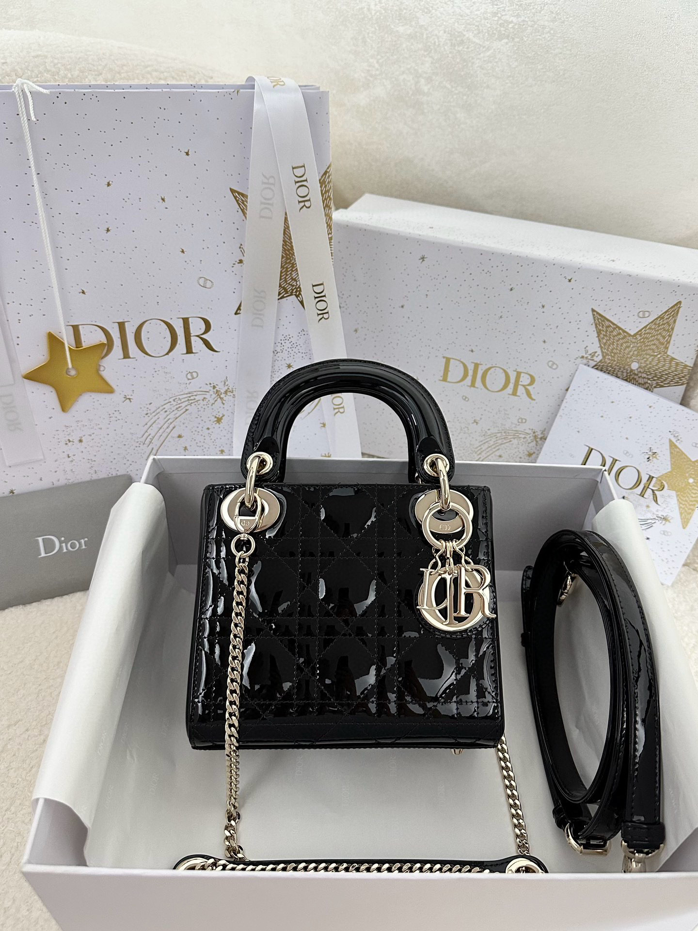 디올 Dior Mini Lady Dior Bag Black 17cm