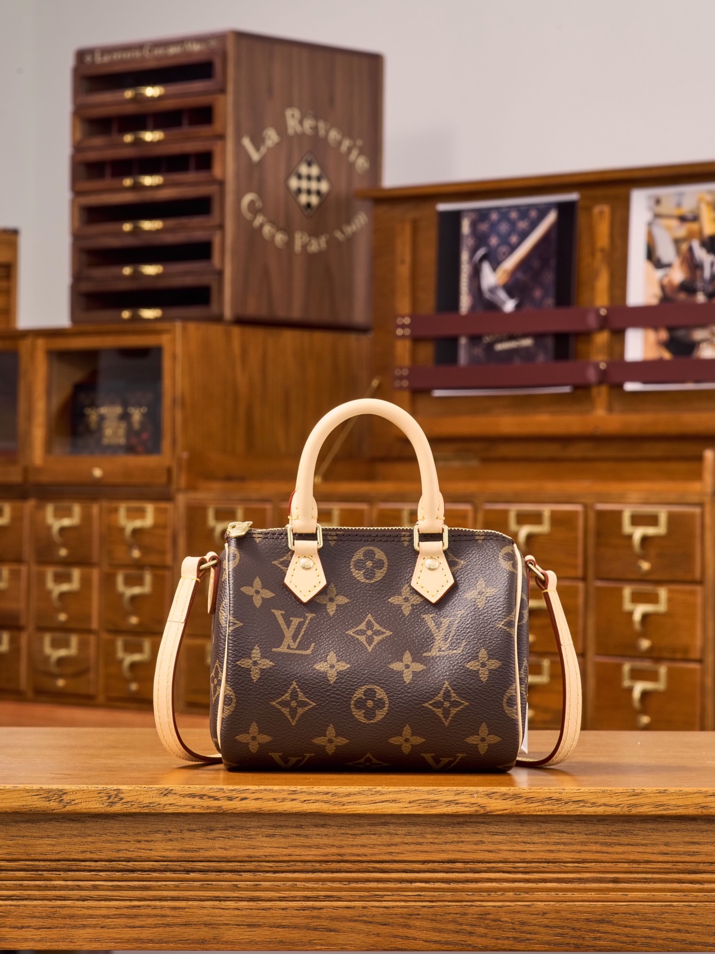 루이비통 Louis Vuitton M61252 Nano Speedy Monogram 16CM