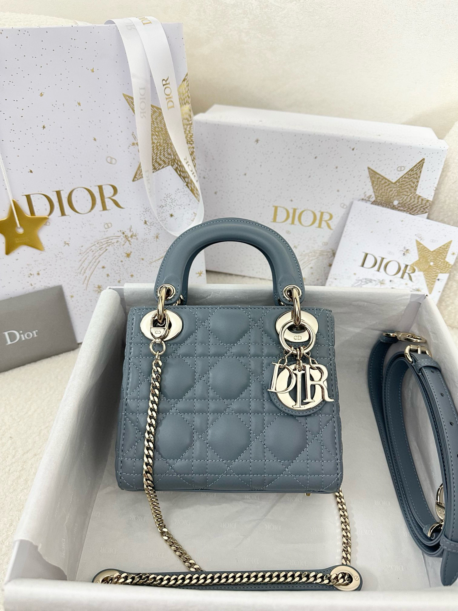 디올 Dior Mini Lady Dior Bag Haze blue 17cm