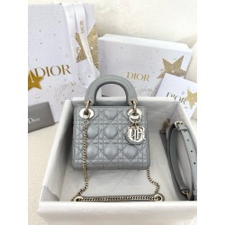 디올 Dior Mini Lady Dior Bag Light grey gold 17cm