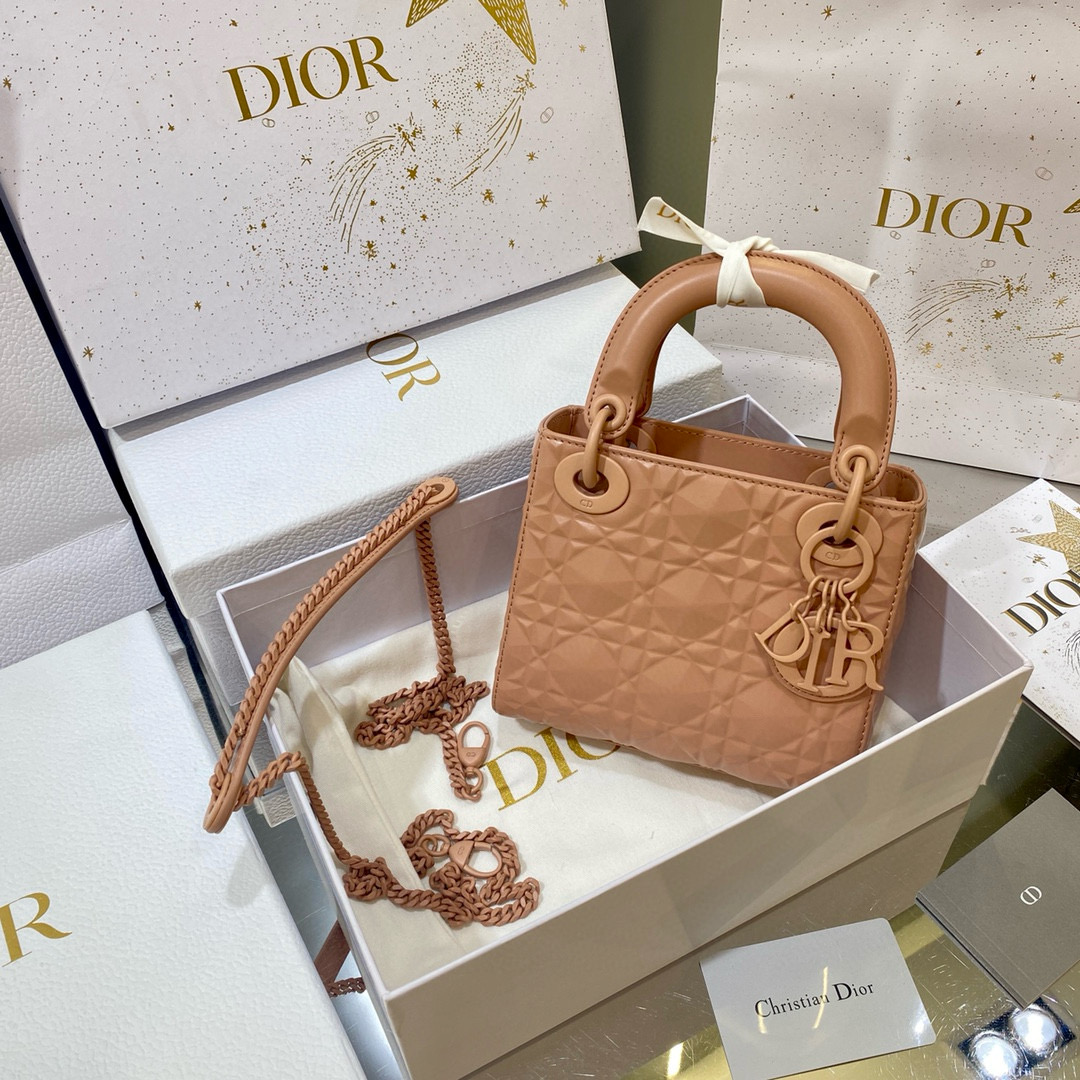 디올 Dior Mini Lady Dior Bag Pink 17cm