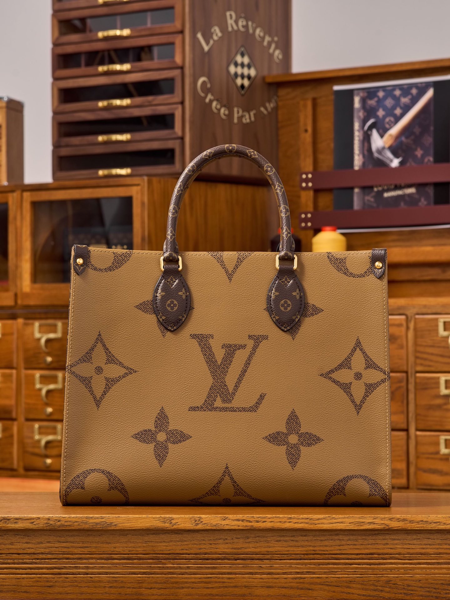 루이비통 Louis Vuitton M45321 Onthego MM Monogram 34CM