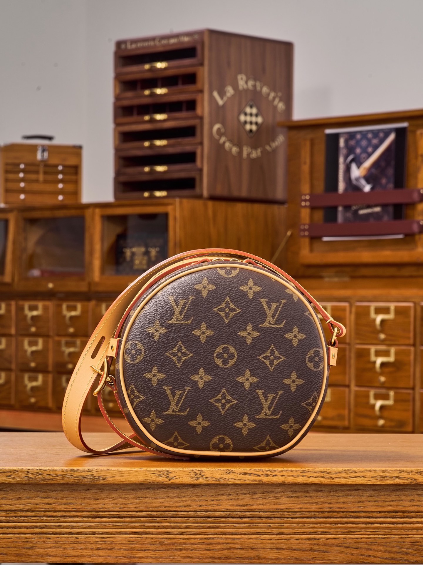 루이비통 Louis Vuitton M45578 Boite Chapeau Souple PM Monogram 17CM