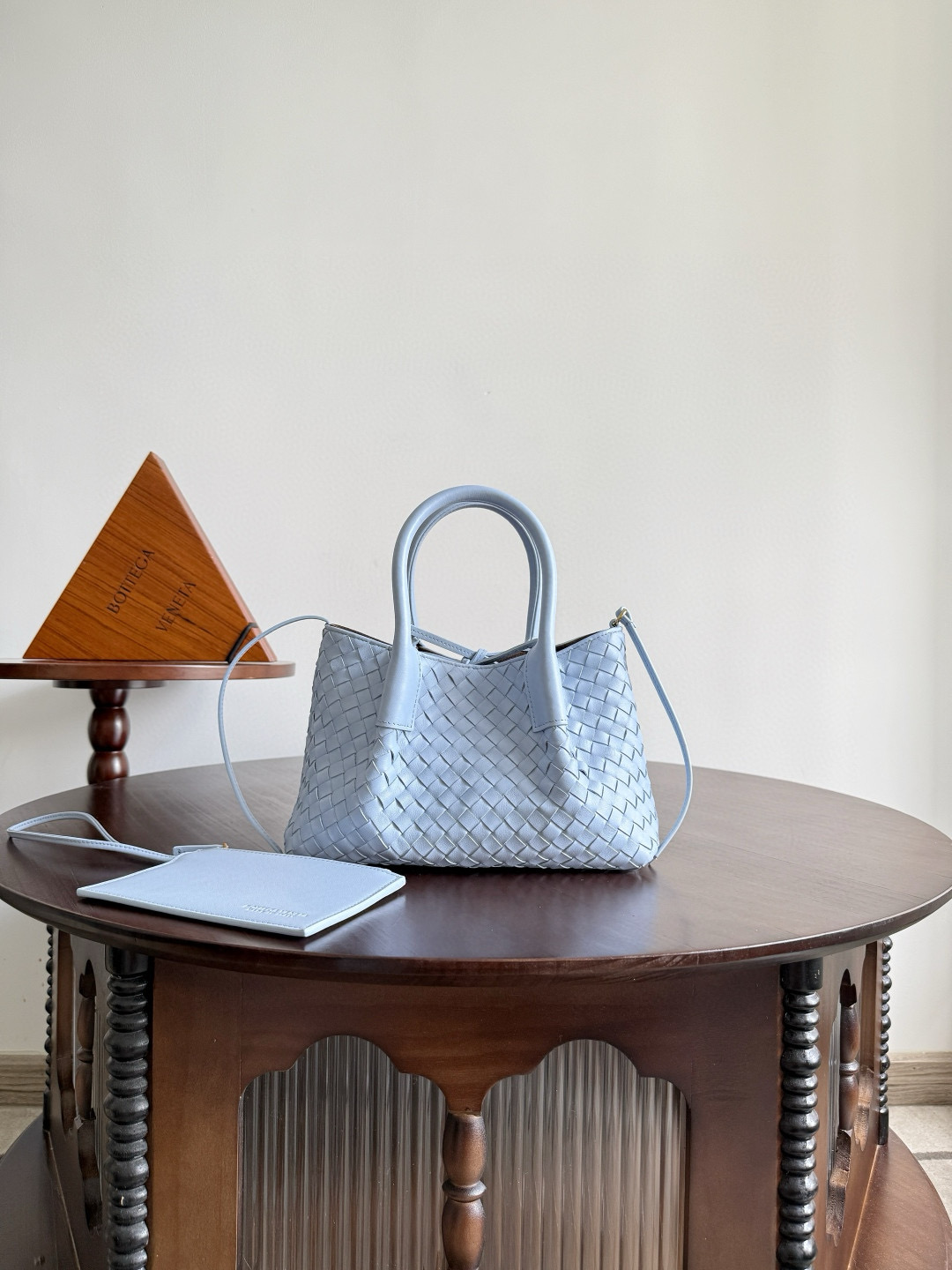 보테가 베네타 Bottega Veneta 819004 Small Pinacoteca 24CM