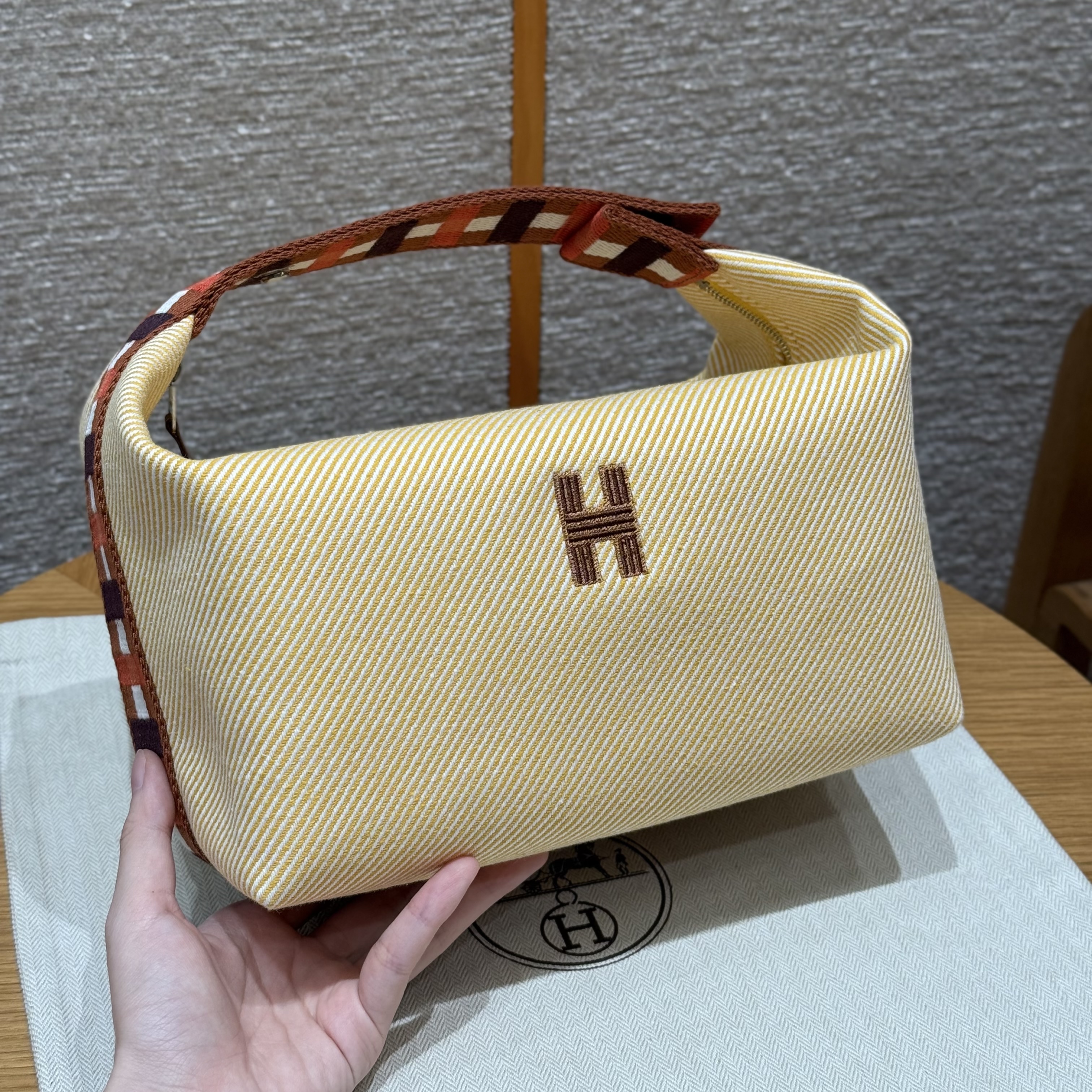 에르메스 Hermes Bride-a-Brac 25cm all- cotton Fauve/silver