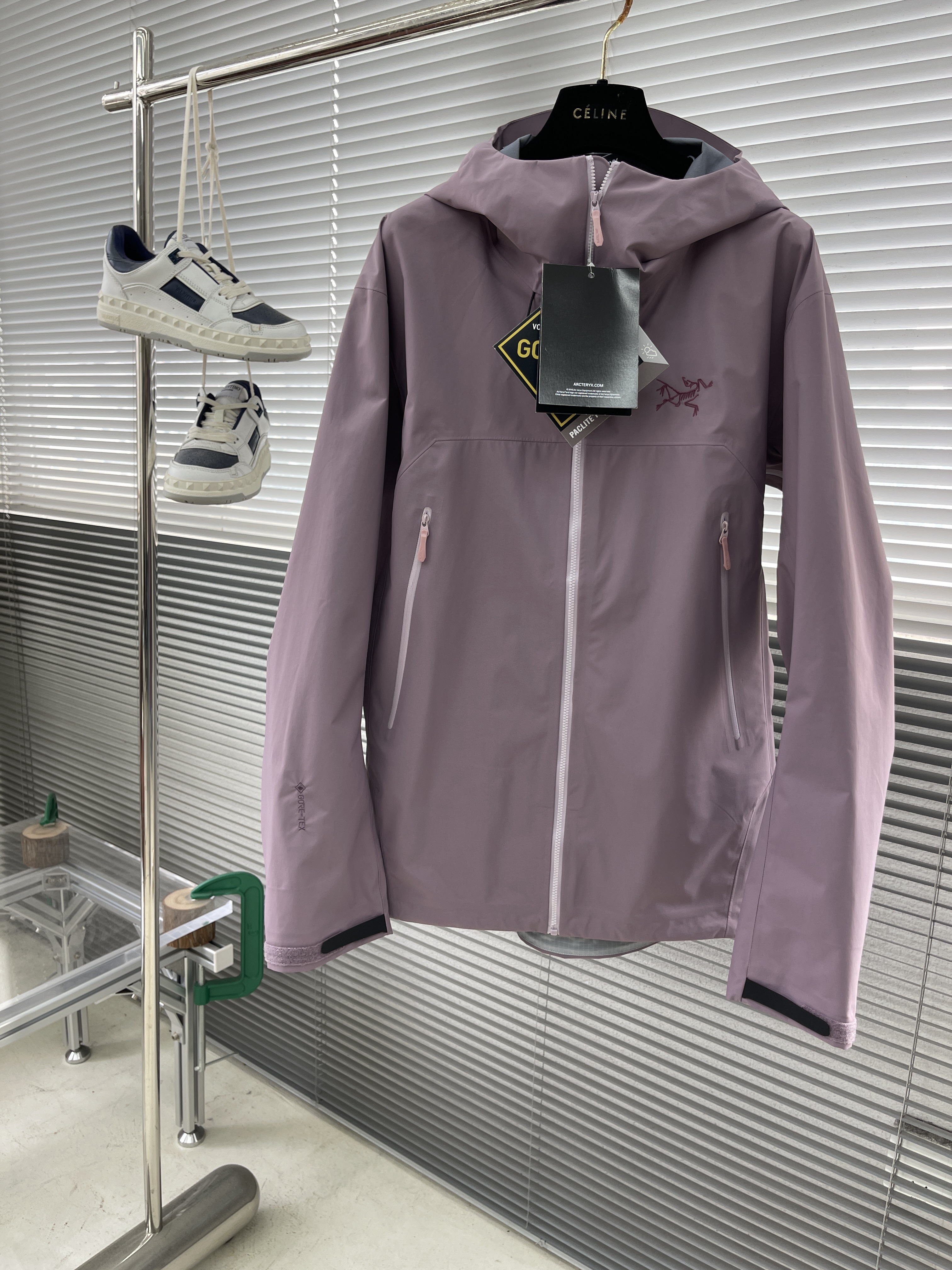 아크테릭스 ARC'TERYX 재킷