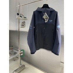 아크테릭스 ARC'TERYX 재킷