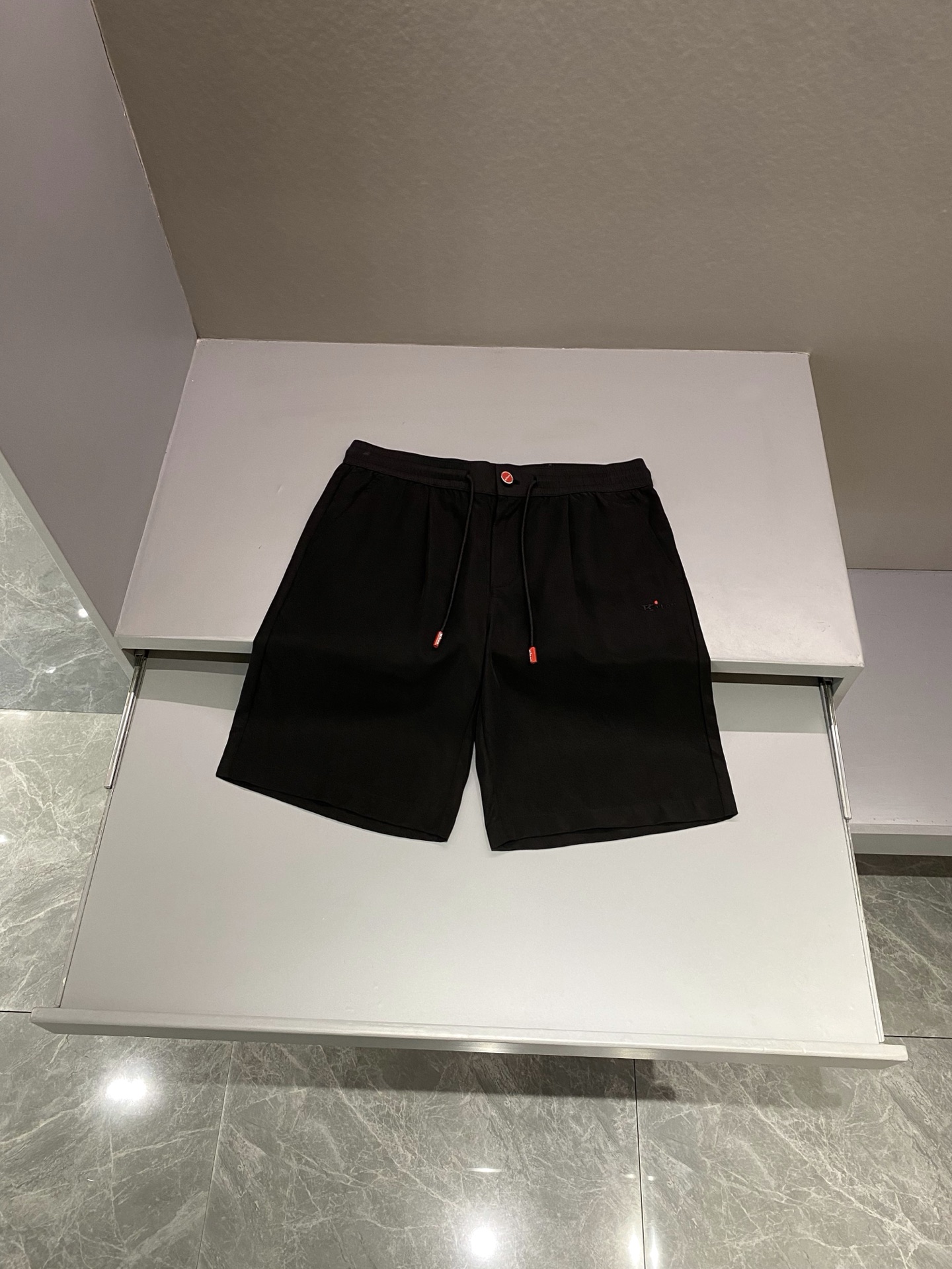 키톤 Kiton 반바지