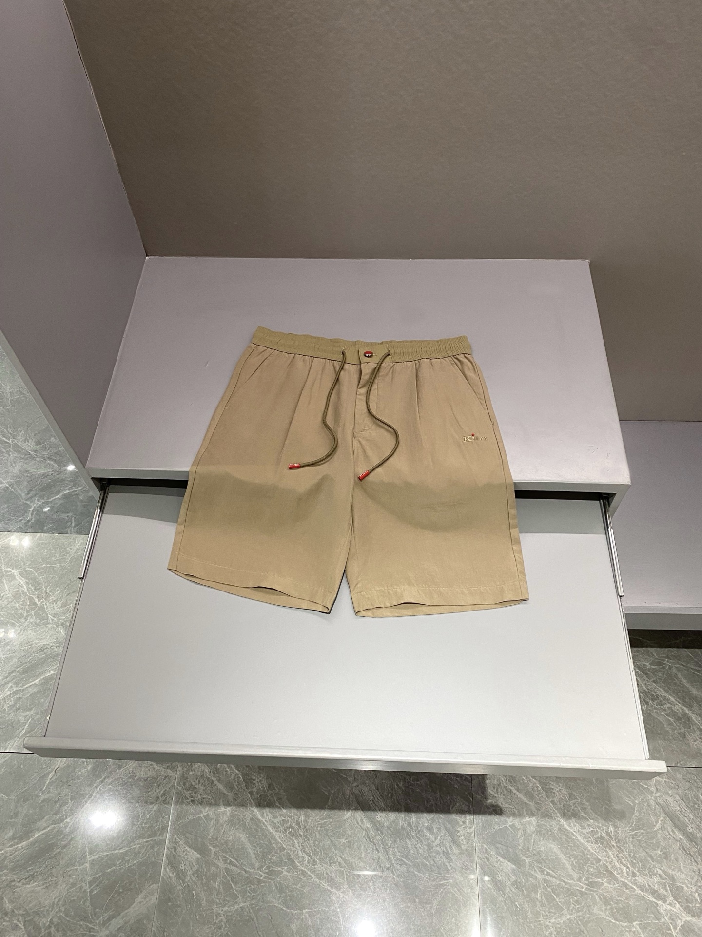 키톤 Kiton 반바지