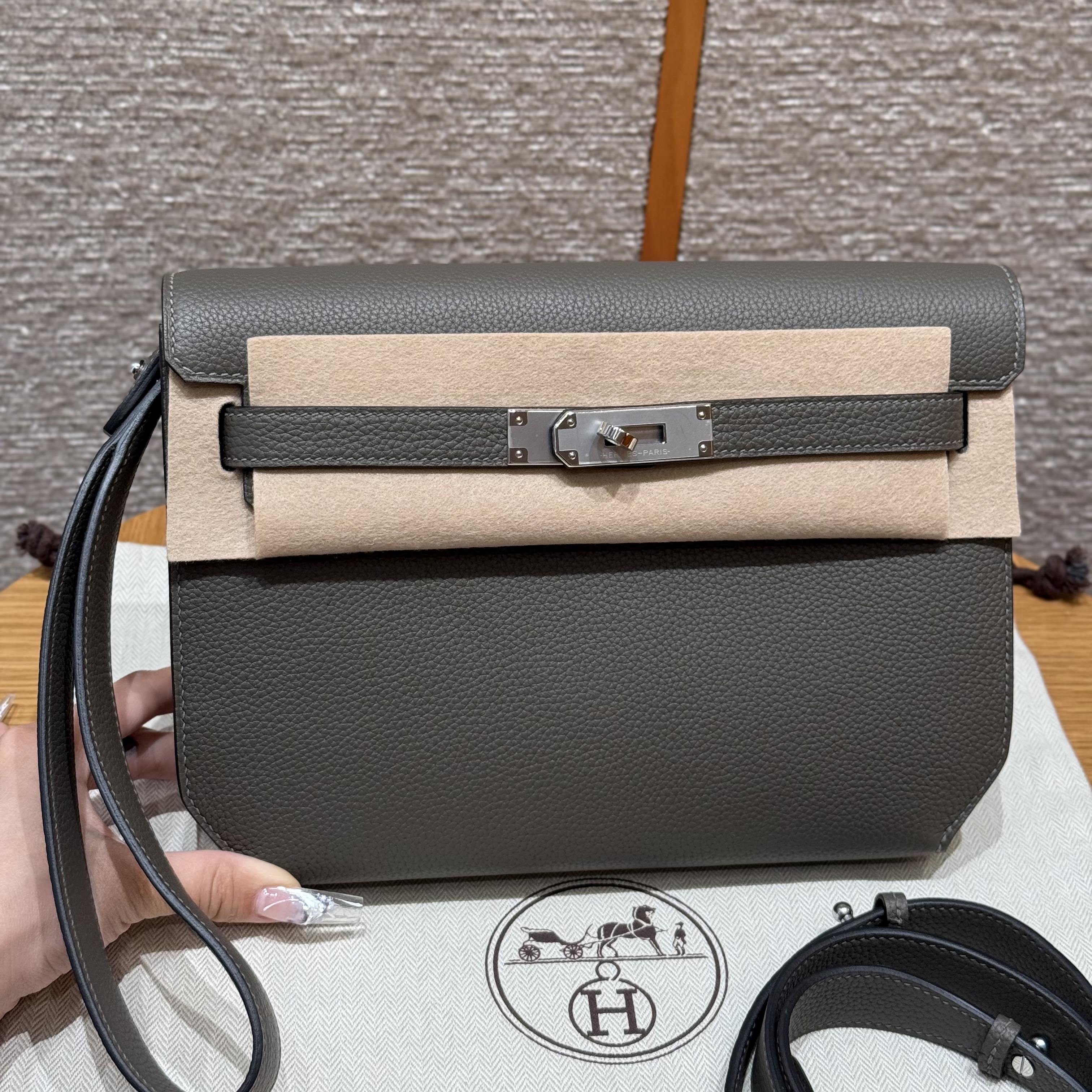 에르메스 Hermes kelly depeches 25cm Togo 8F Gris Etain/silver