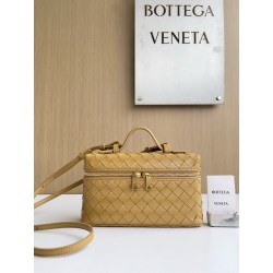 보테가 베네타 Bottega Veneta Bang Bang Vanity 크로스 백 789109 22cm