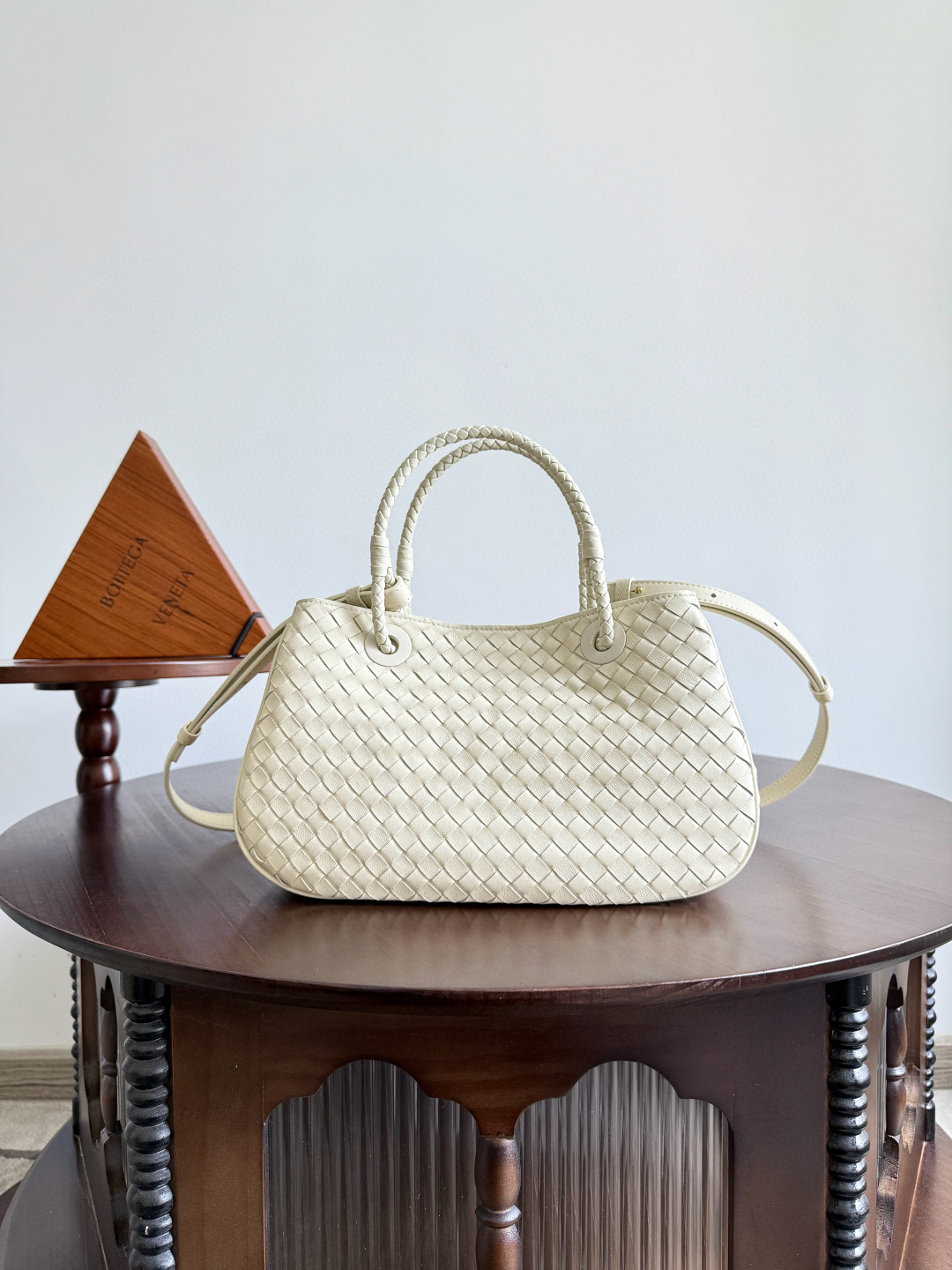 보테가 베네타 Bottega Veneta 836261 Basket 31cm
