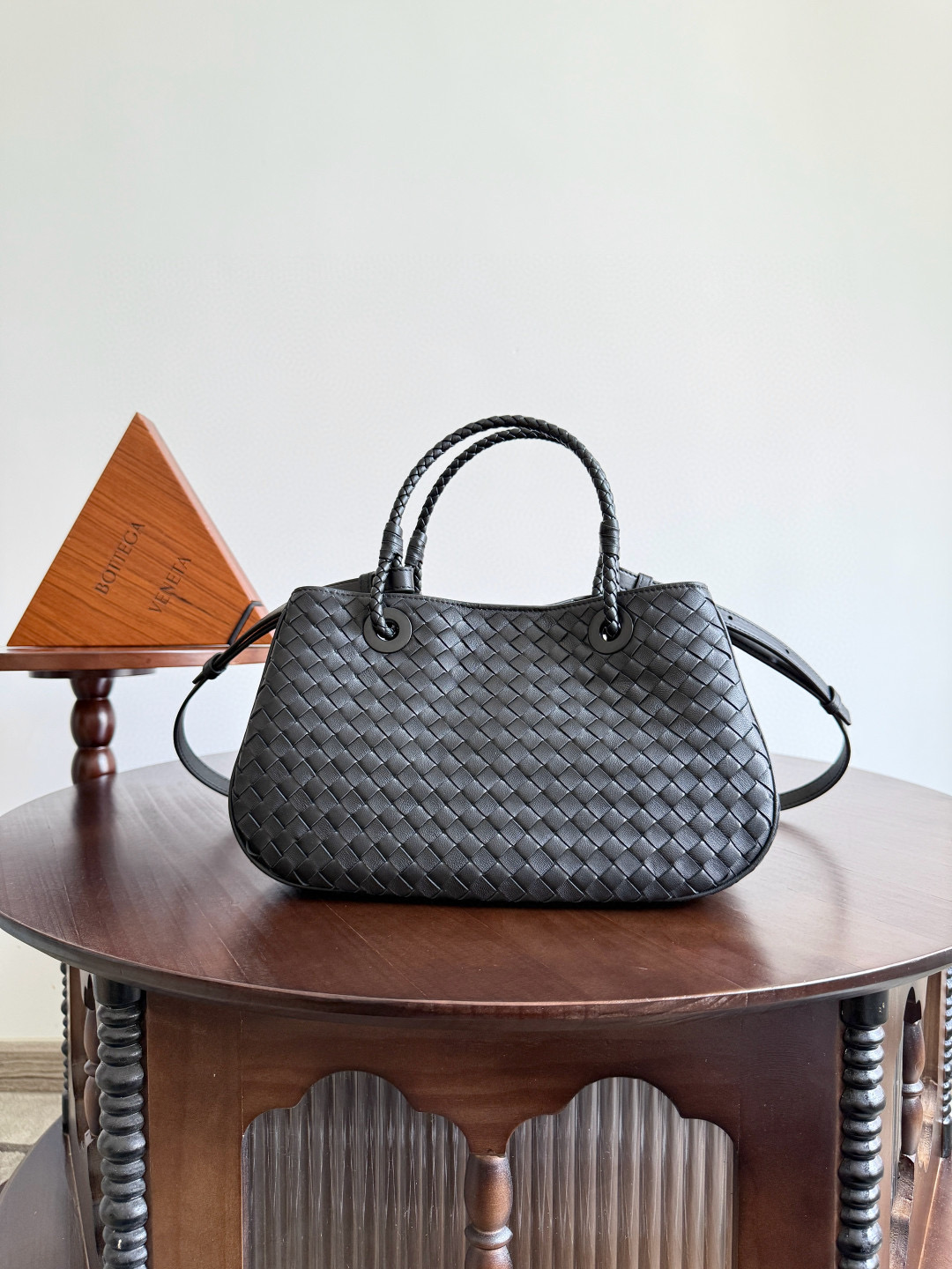 보테가 베네타 Bottega Veneta 836261 Basket 31cm