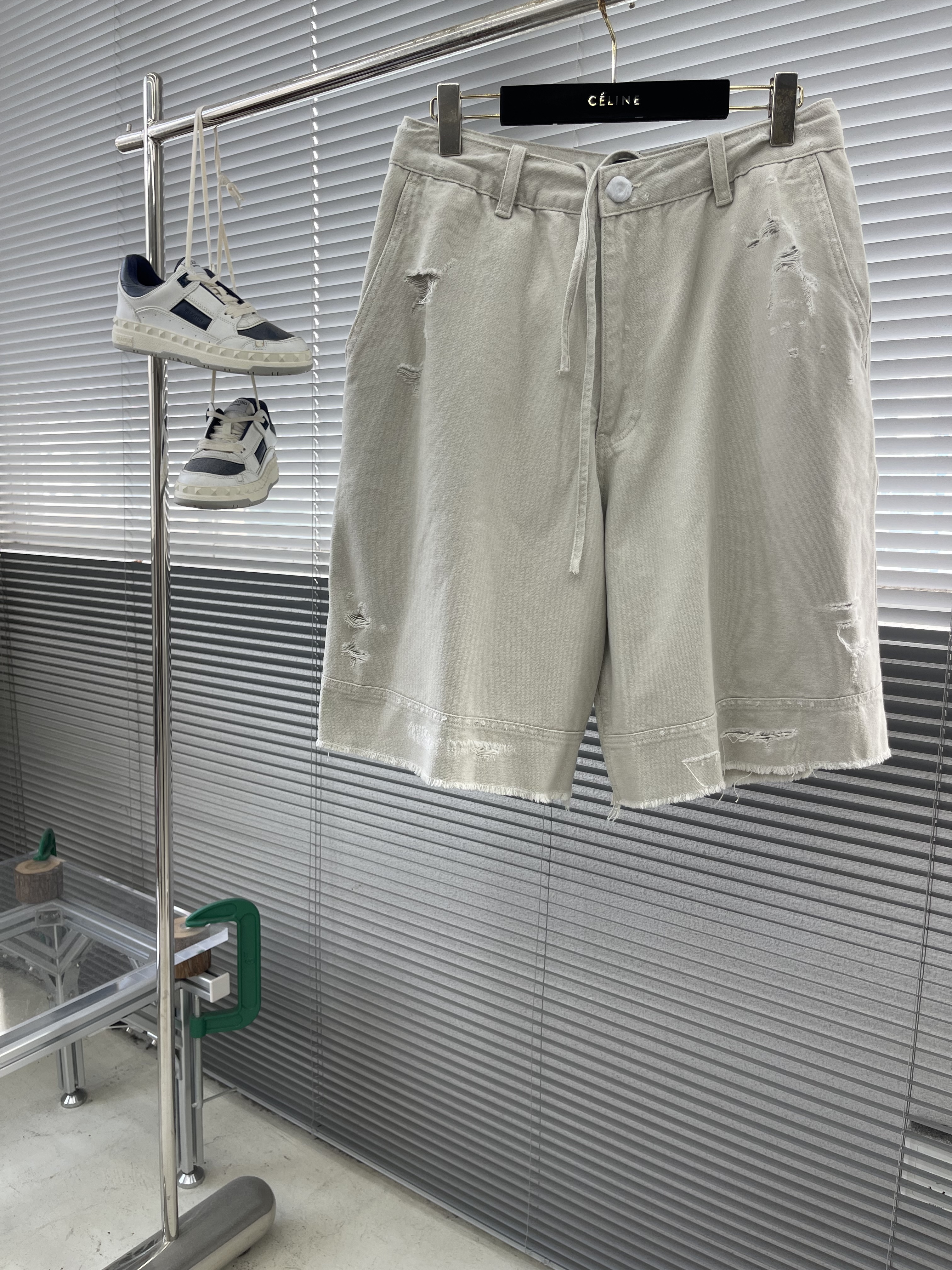 발렌시아가 Balenciaga 반바지