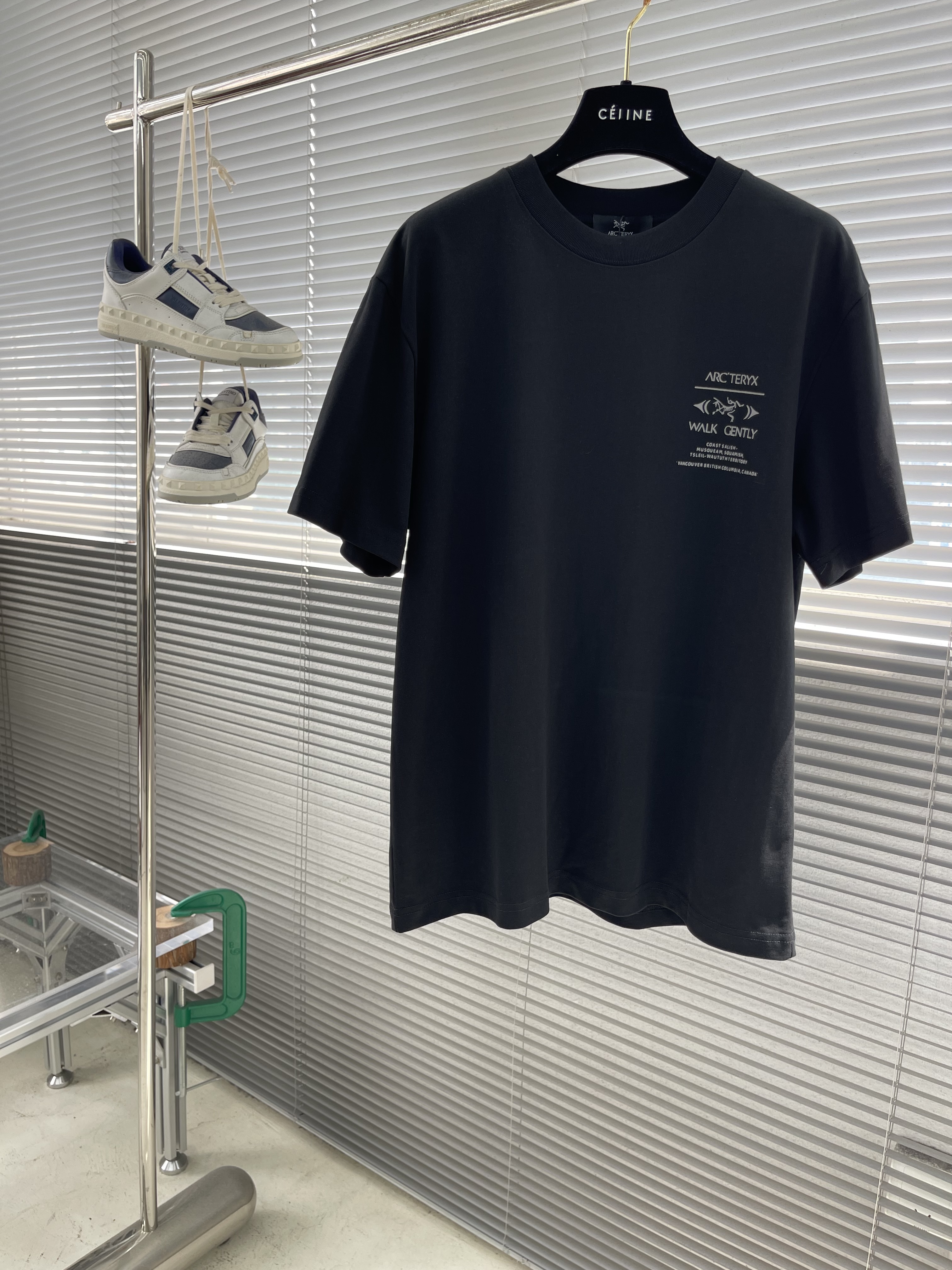 아크테릭스 ARC'TERYX 반팔 티셔츠