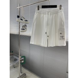 아크테릭스 ARC'TERYX 반바지
