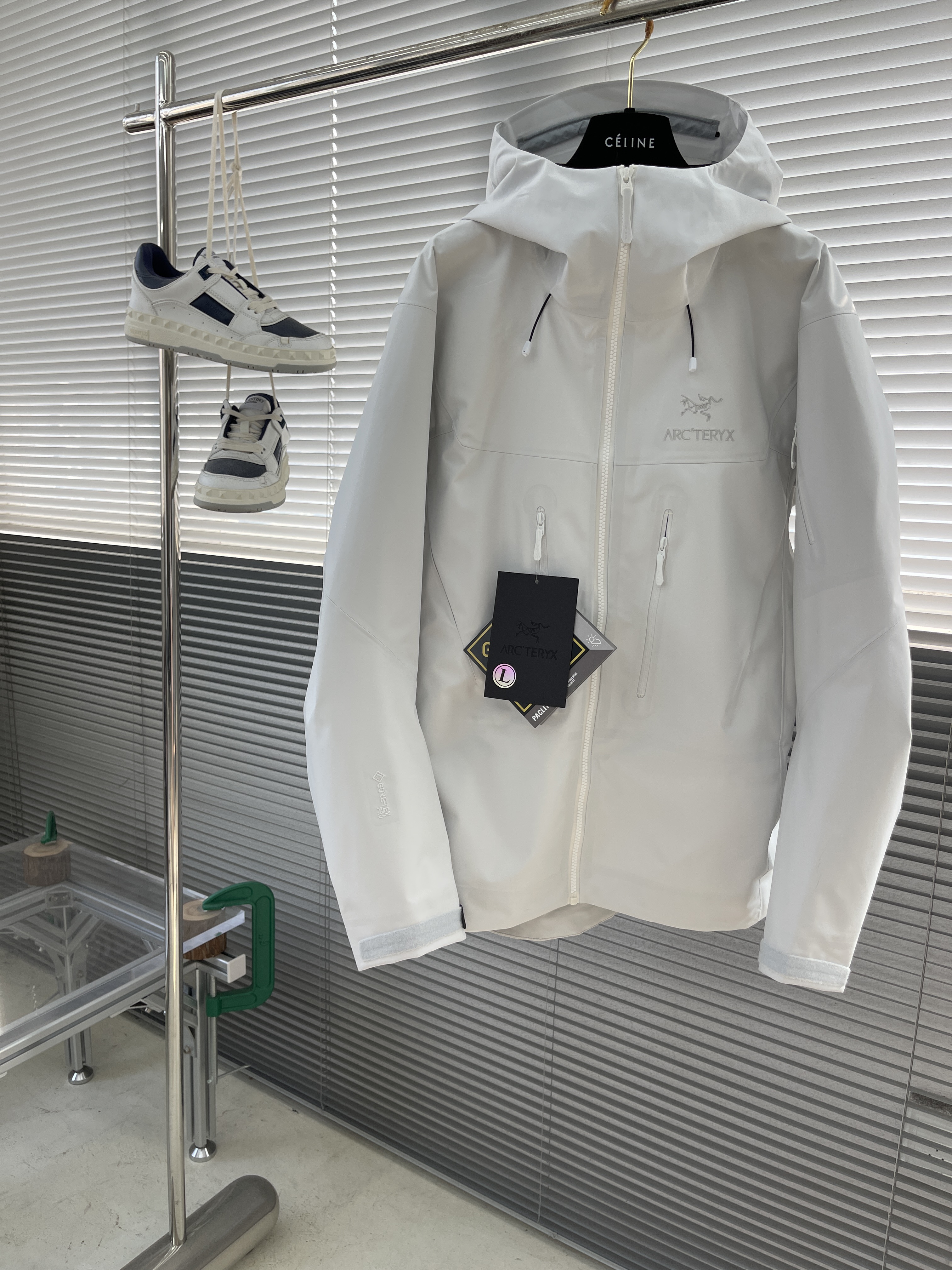 아크테릭스 ARC'TERYX 재킷