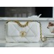 샤넬 Chanel 19 Handbag AS1160 White 26cm