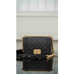 샤넬 Chanel Small Leboy Bag A67085 Black gold 20cm