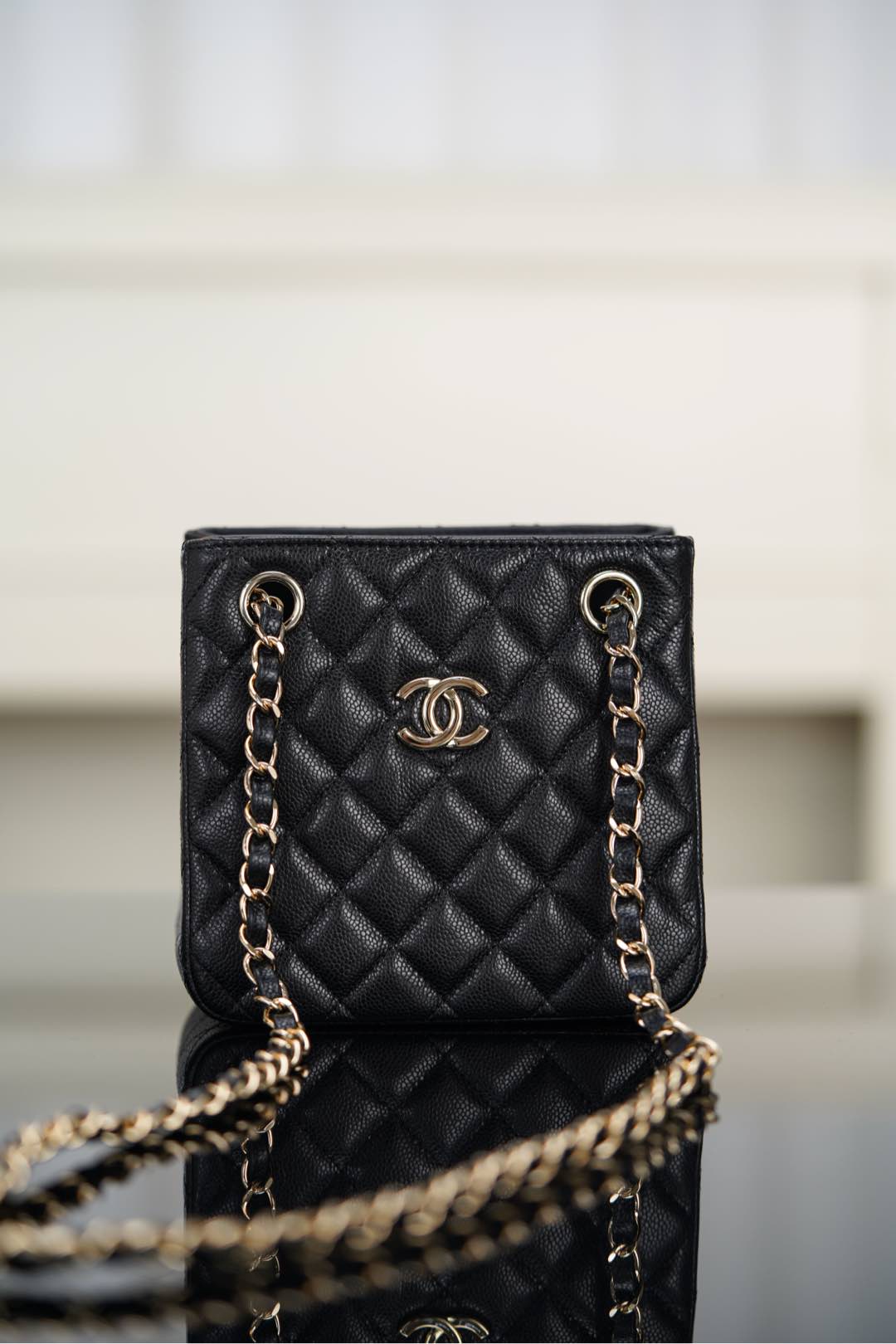 샤넬 Chanel 25c Mini Tote Black 15cm