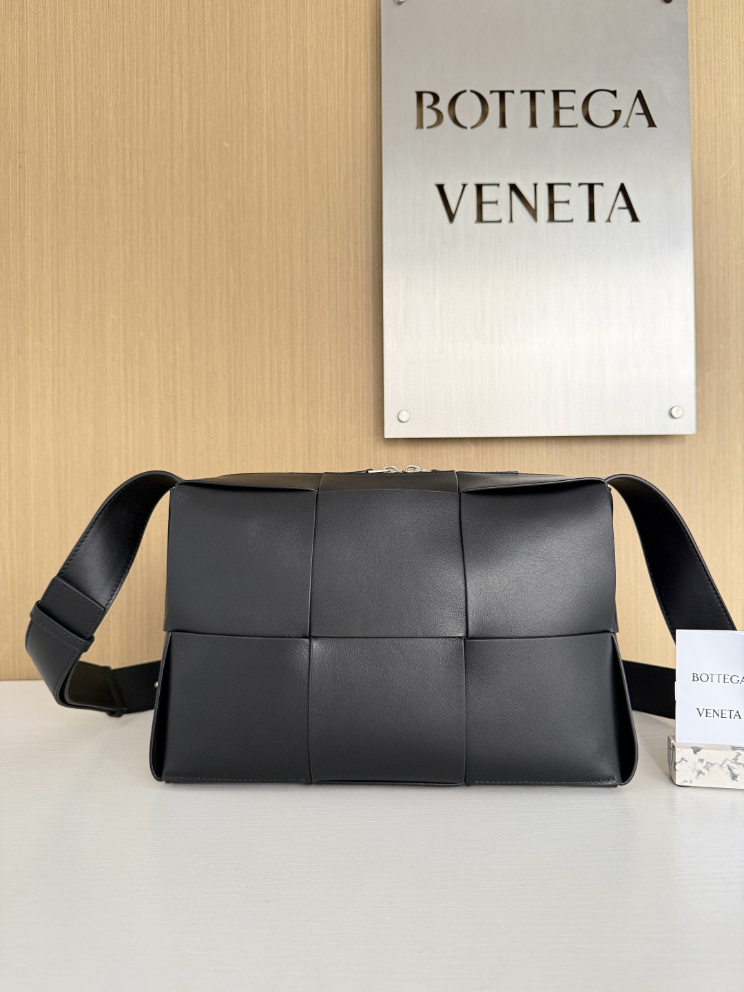 보테가 베네타 Bottega Veneta 731165 Arco Camera Bag 28cm