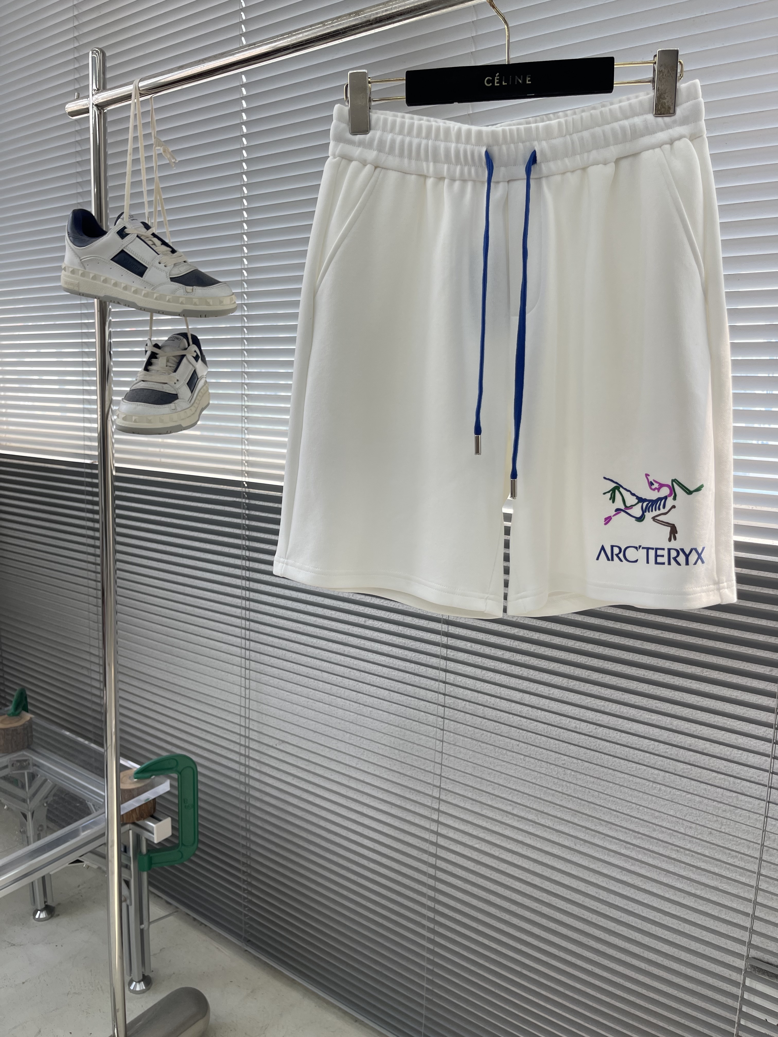 아크테릭스 ARC'TERYX 반바지