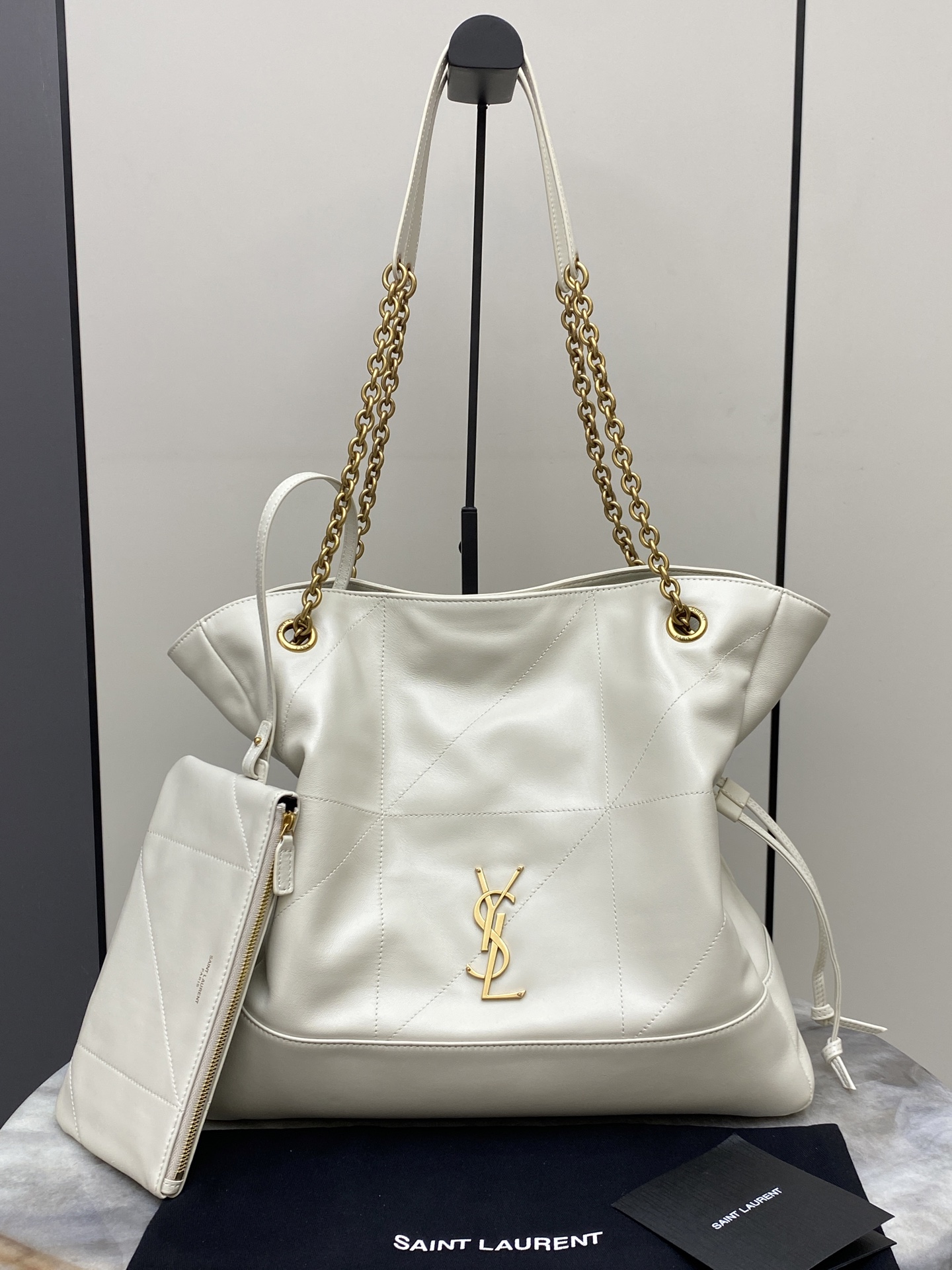 생로랑 Saint laurent/YSL 809824 Jamie 4.3 Large Pochon in Lambskin White 34cm