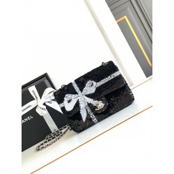 샤넬 Chanel Mini Classic Flap Bag Black 20cm