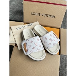 루이비통 Louis Vuitton 슬리퍼