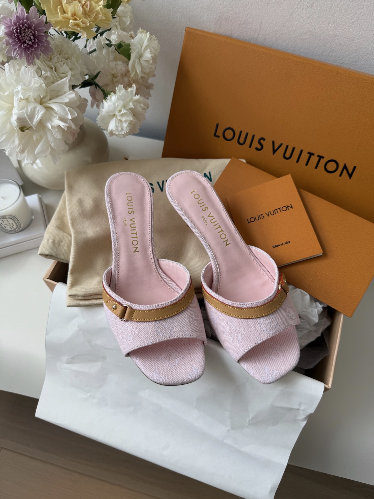 루이비통 Louis Vuitton 하이힐