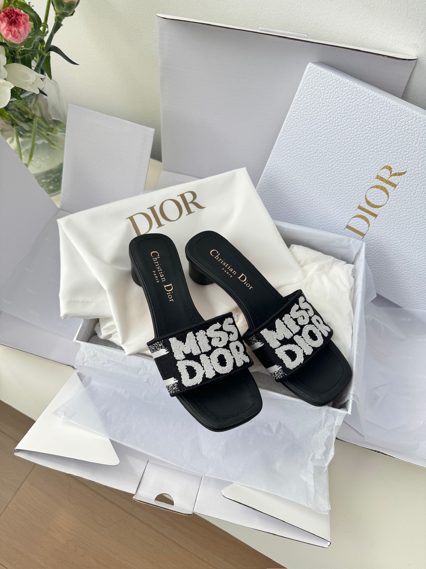 디올 Dior 하이힐