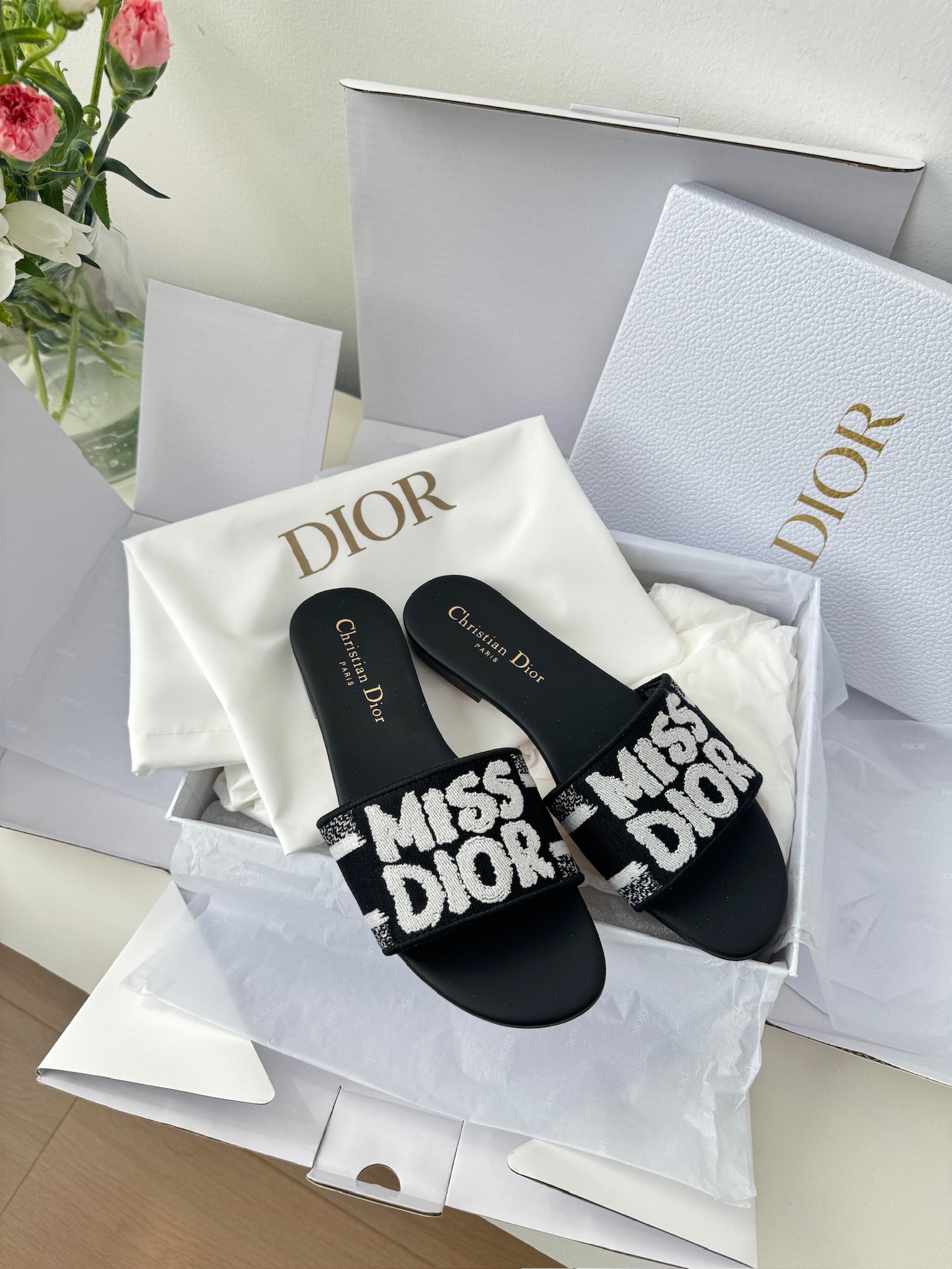 디올 Dior 슬리퍼