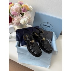 프라다 Prada 샌들