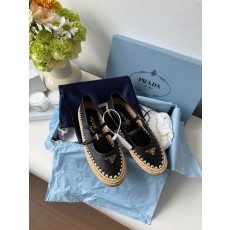 프라다 Prada 메리 제인