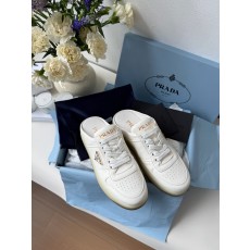 프라다 Prada 슬리퍼