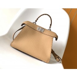 펜디 FENDI 8BN327 Peekaboo Iseeu Small Selleria Bag 27CM
