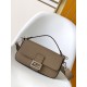 펜디 FENDI 8BR600 Baguette Oversize Topstitching Selleria Bag 27CM
