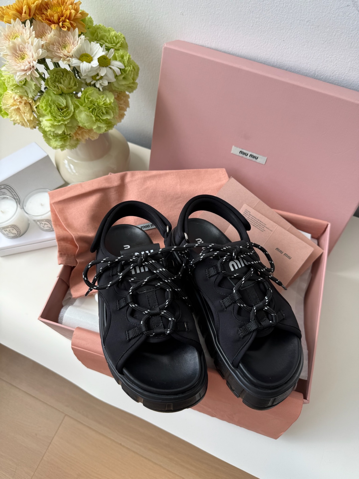 미우 미우 Miu Miu 샌들