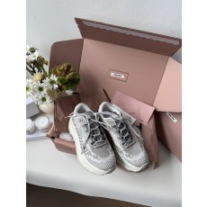 미우 미우 Miu Miu 스니커즈