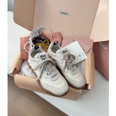 미우 미우 Miu Miu 스니커즈