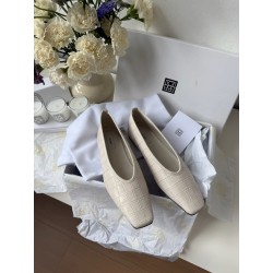 토템 Toteme 발레리나