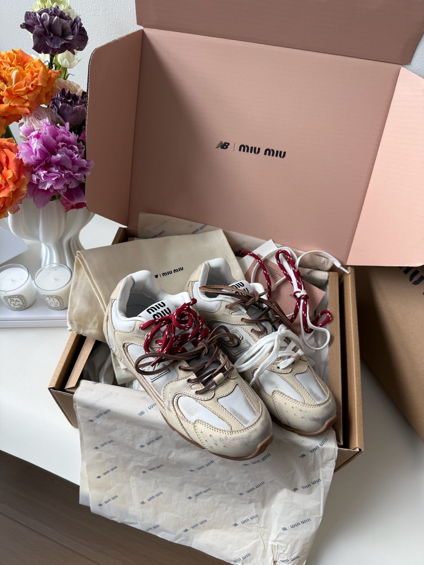 미우 미우 Miu Miu 스니커즈