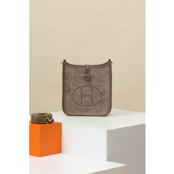 에르메스 Hermes Mini Evelyne 17cm Swift 18 Etoupe/silver