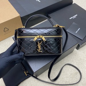 생로랑 Saint laurent/YSL 766731 Gaby Vanity Bag in Patent Leather Black