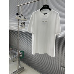 아크테릭스 ARC'TERYX 반팔 티셔츠