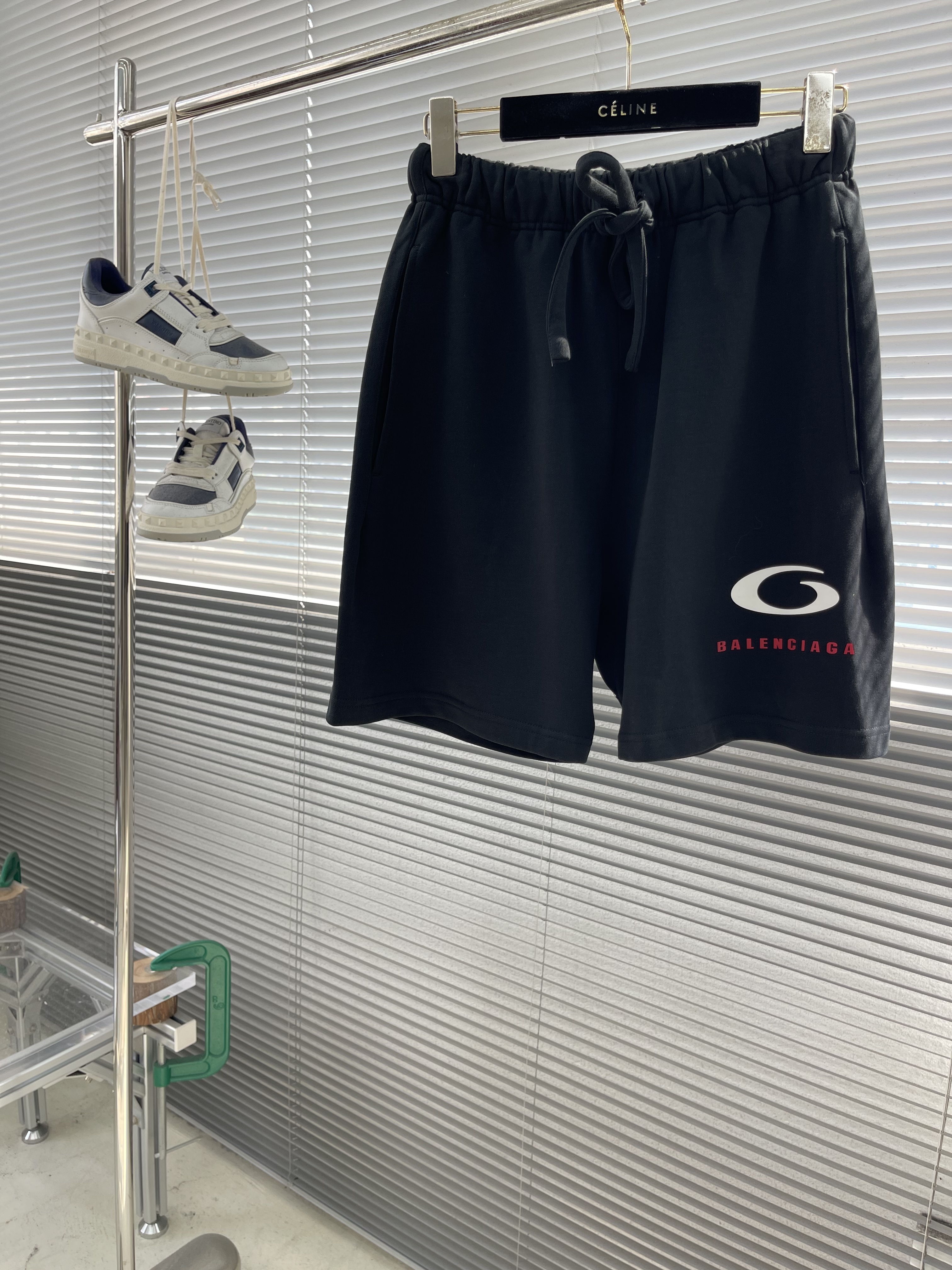 발렌시아가 Balenciaga 반바지