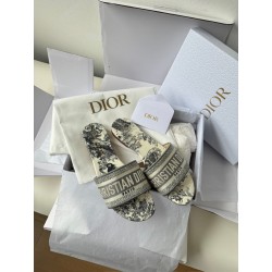 디올 Dior 슬리퍼